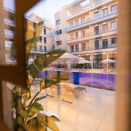 Tris3 Hotel