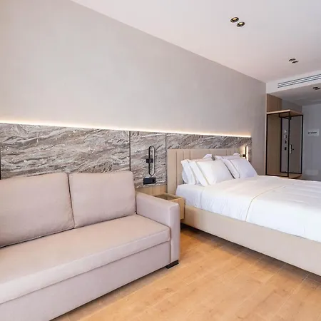 Tris3 Hotel 4*